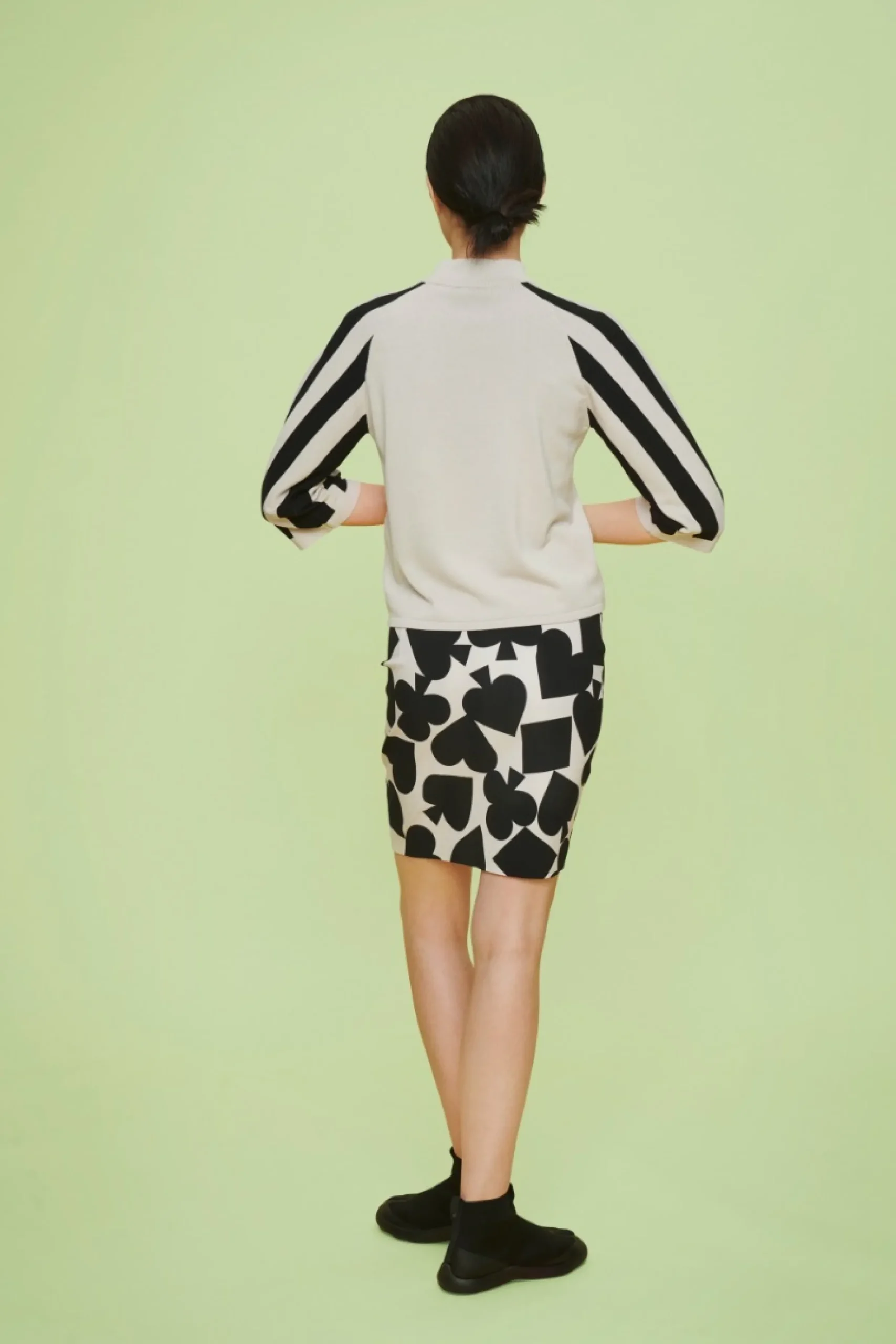 Bluser<BITTE KAI RAND Bloom knit højhalset bluse IVORY/BLACK