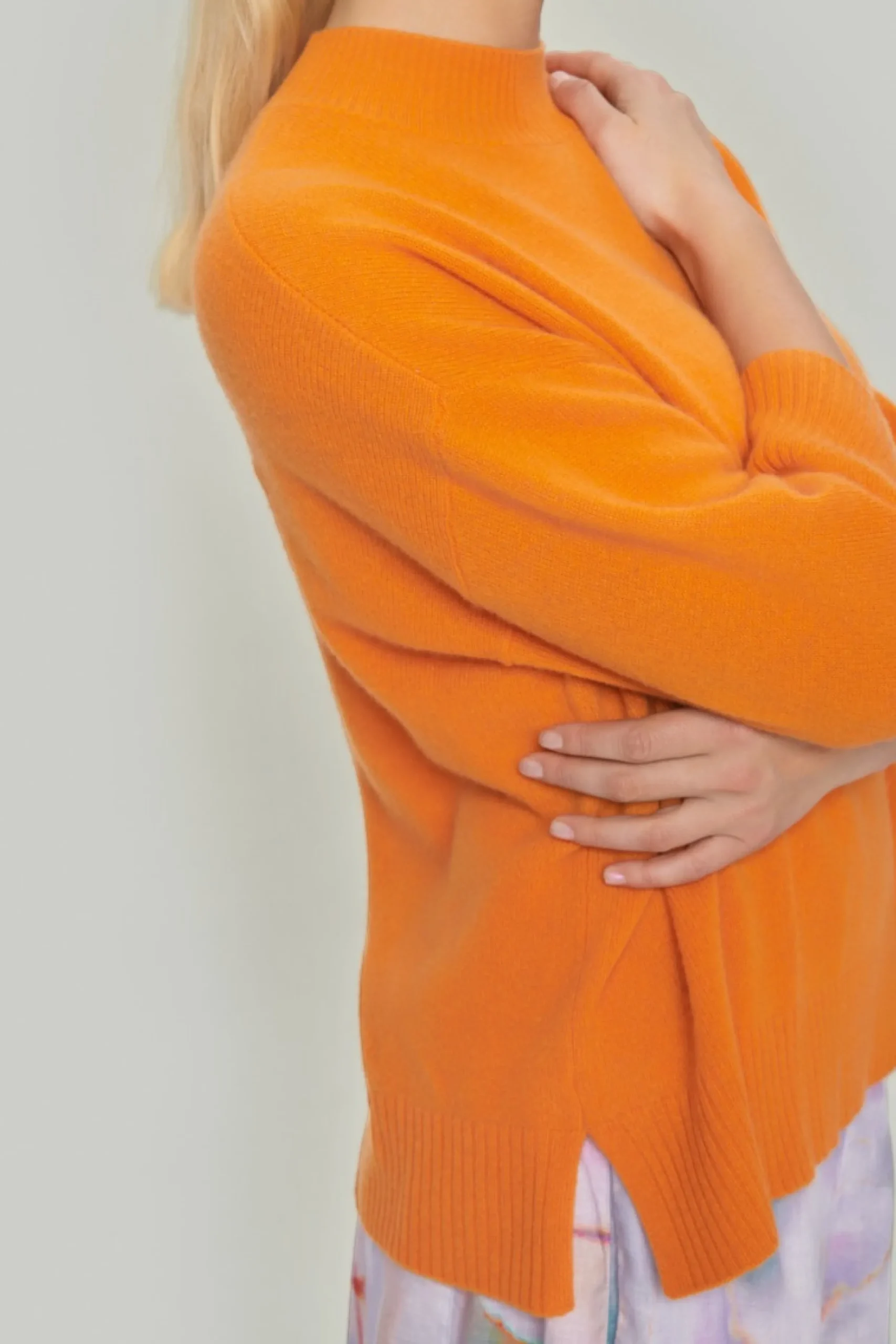 Bluser | Strik<BITTE KAI RAND Cloud cashmere bluse med rund hals SUNSETORANGE