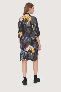 Kjoler<BITTE KAI RAND Iki FSC oversize kjole SABIBLOSSOM